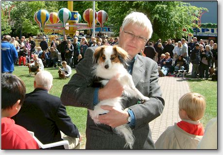 Sven holding "Frisky"
