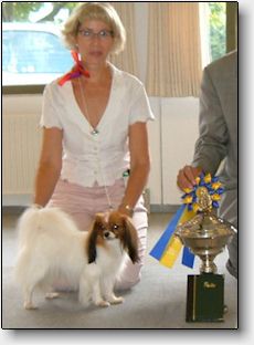 Trixie and the Trophy